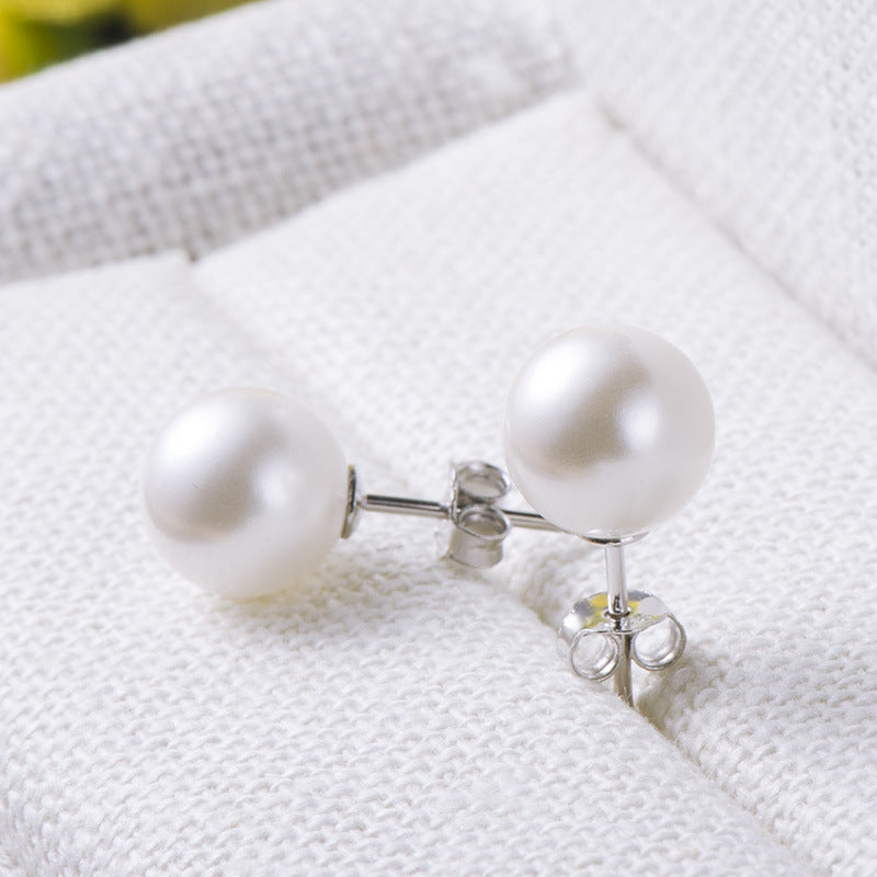 Pearl stud earrings with S925 silver