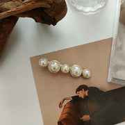 Éloise faux pearl wedding hair accessory