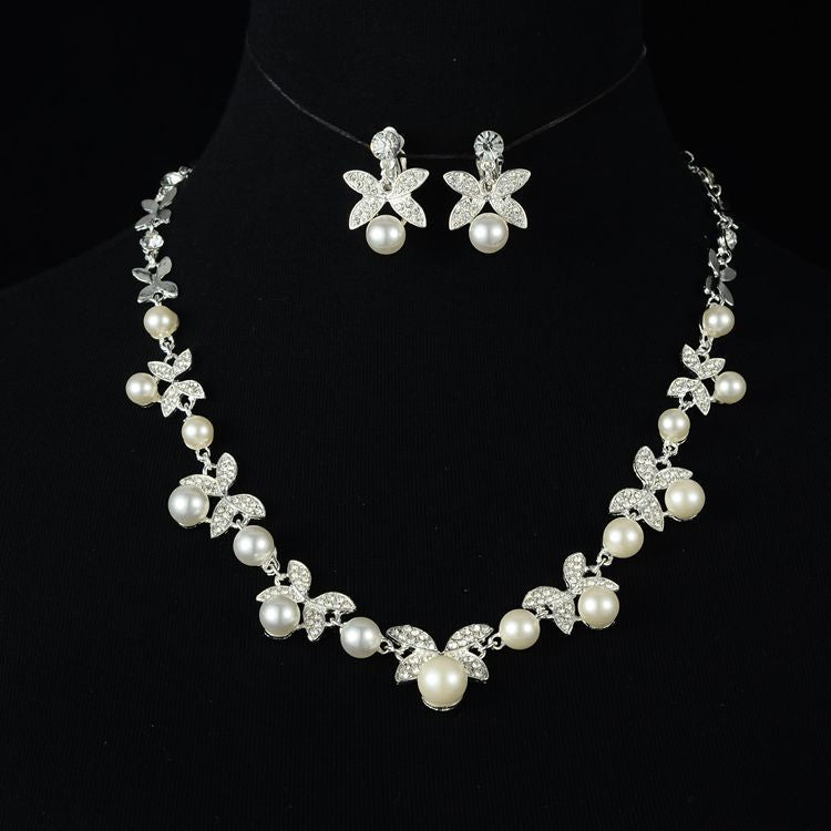 Fleur white floral pearl-inspired bridal necklace and earrings set