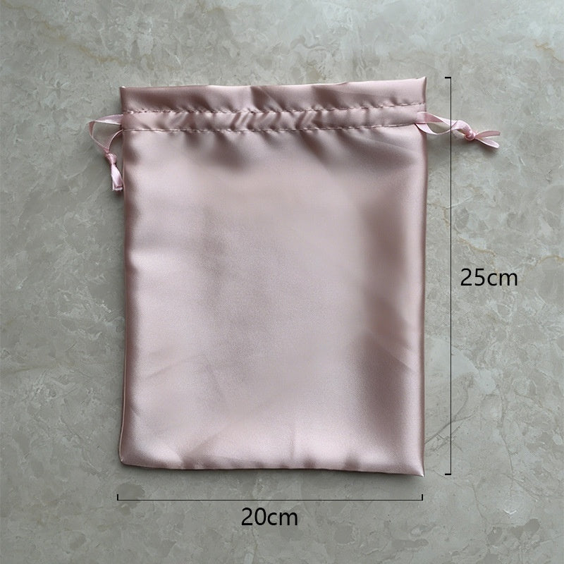 Éloise satin favor bag in two sizes for wedding party gifts