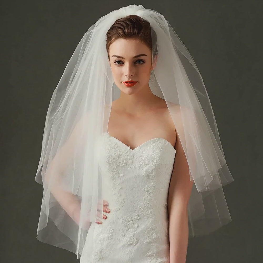 Juliette classic bridal veil shown in a product video